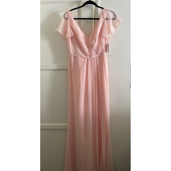 NWT David’s Bridal Flutter Sleeve Crinkle Chiffon Bridesmaid Dress - Picture 8 of 8